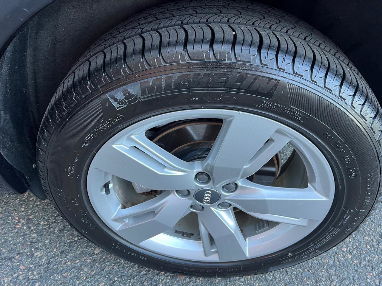 Used 2018 Audi Q5 2.0T Premium Plus w/ Premium Plus Package image 34