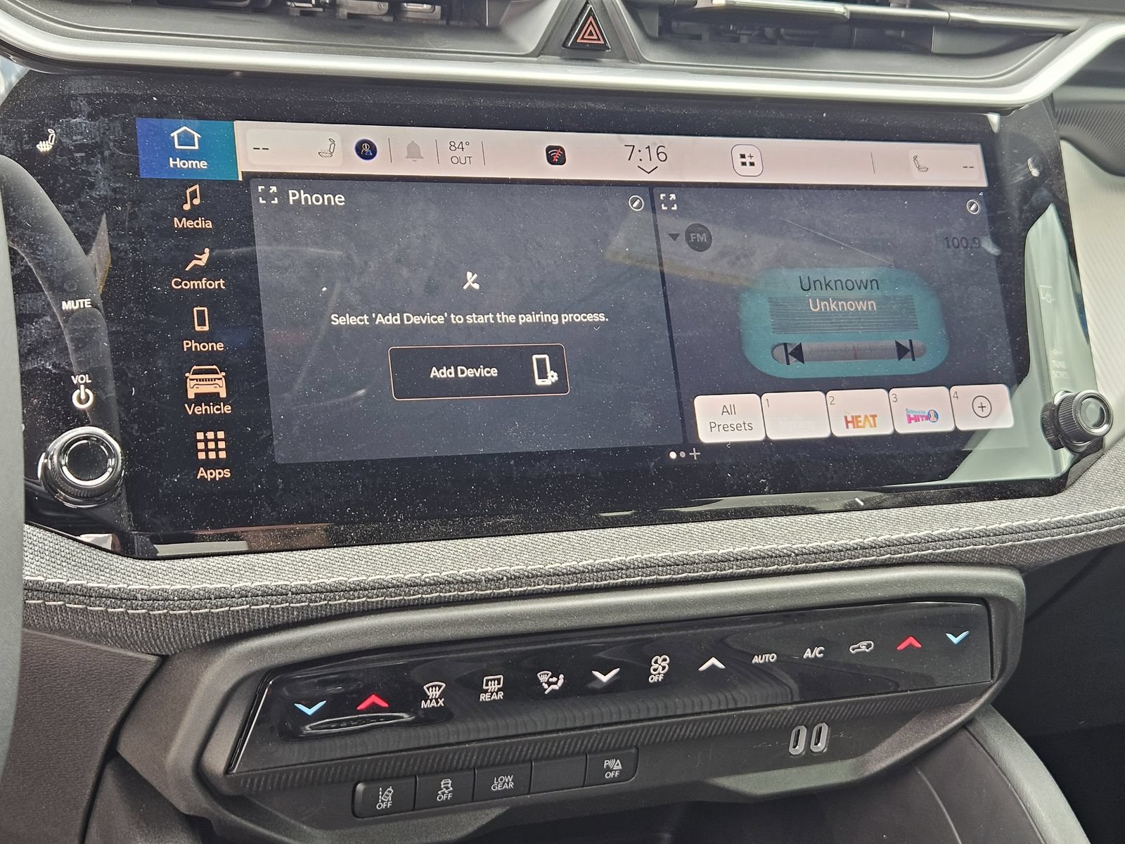 New 2026 Jeep Cherokee Laredo AWD/4WD image 18