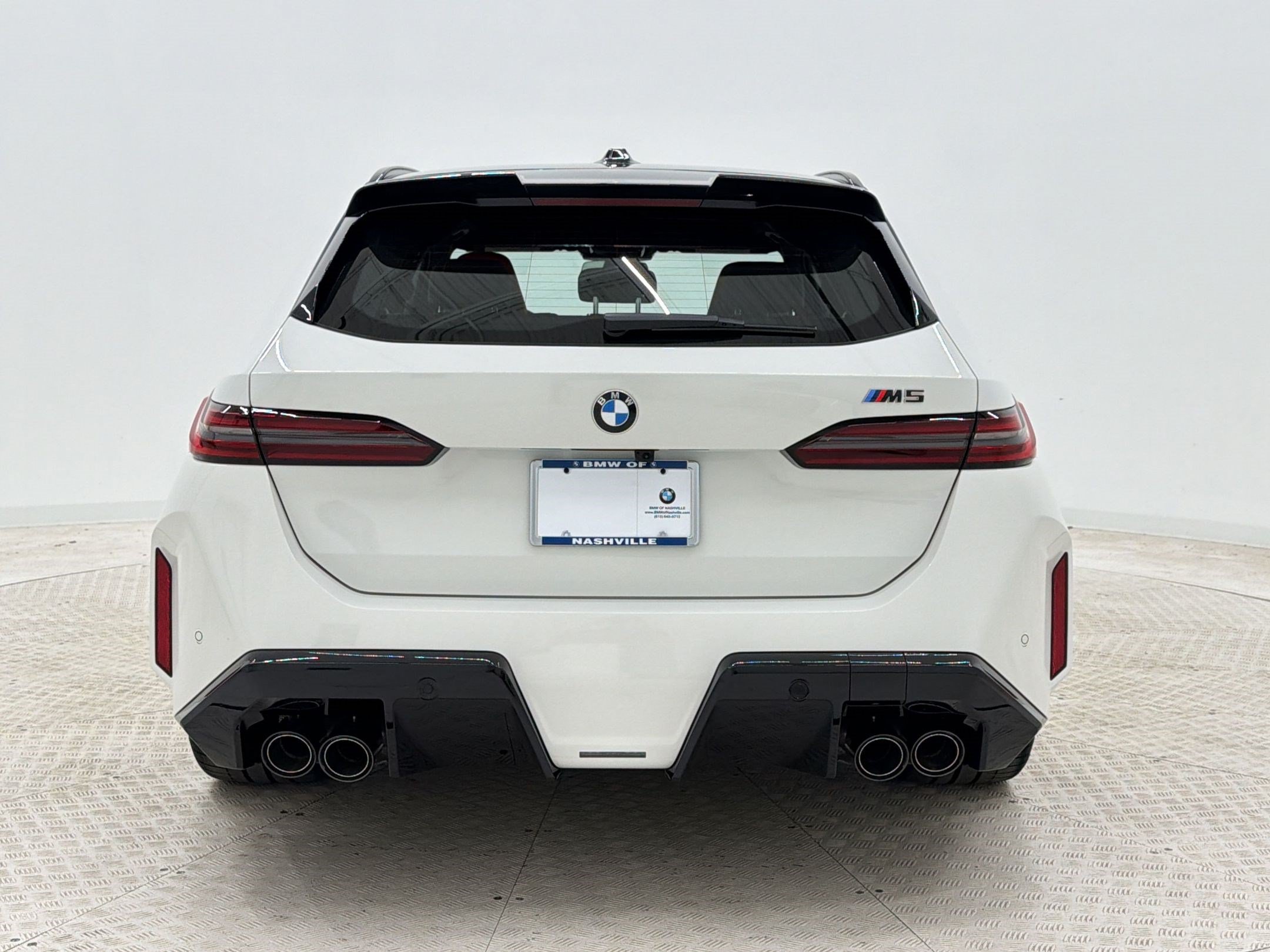 New 2027 BMW M5 Touring AWD/4WD image 10
