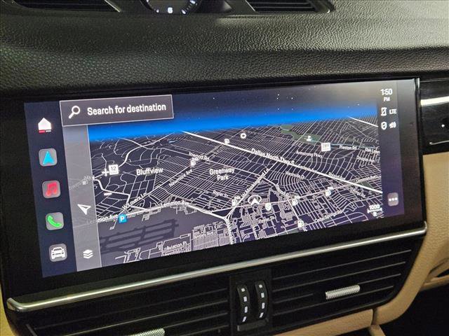 Used 2023 Porsche Cayenne AWD/4WD image 13