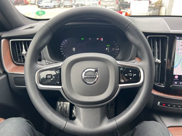 Certified 2023 Volvo XC60 T8 Plus image 29