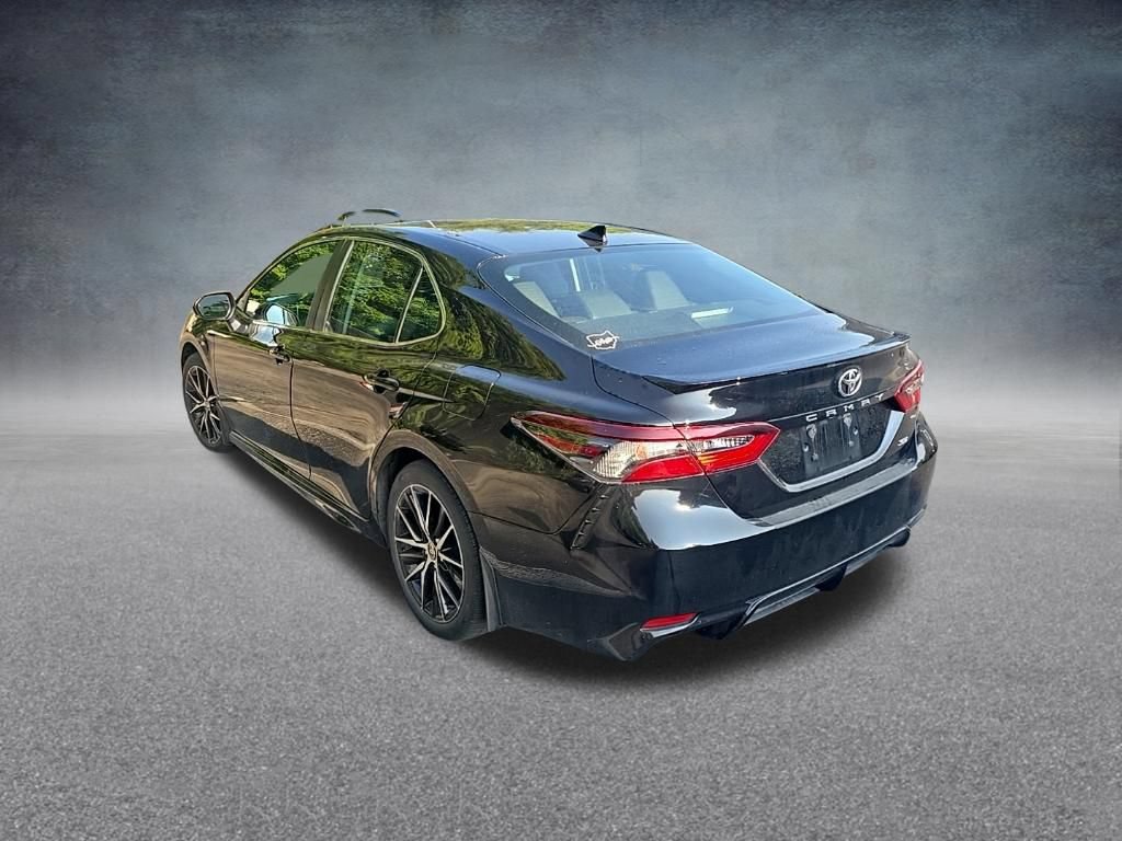 Used 2024 Toyota Camry SE w/ Audio Upgrade Package FWD image 8
