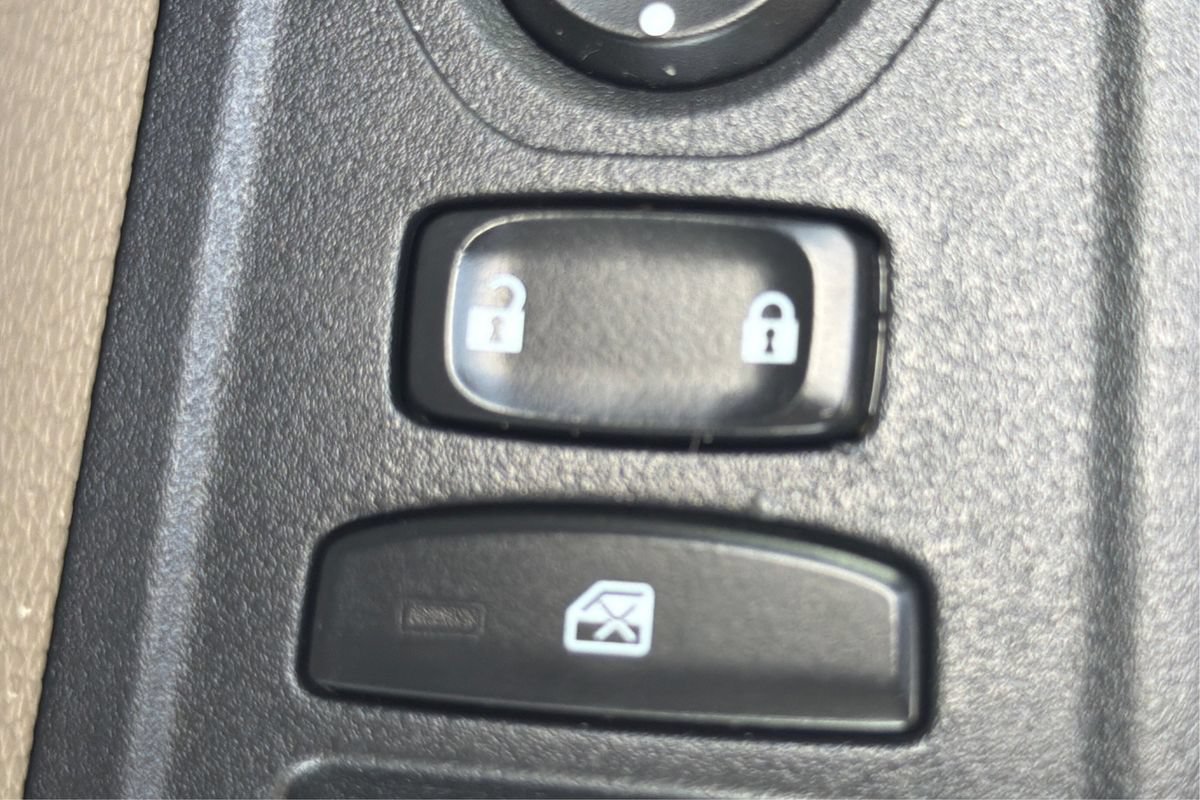 Used 2018 Honda Odyssey EX-L image 39