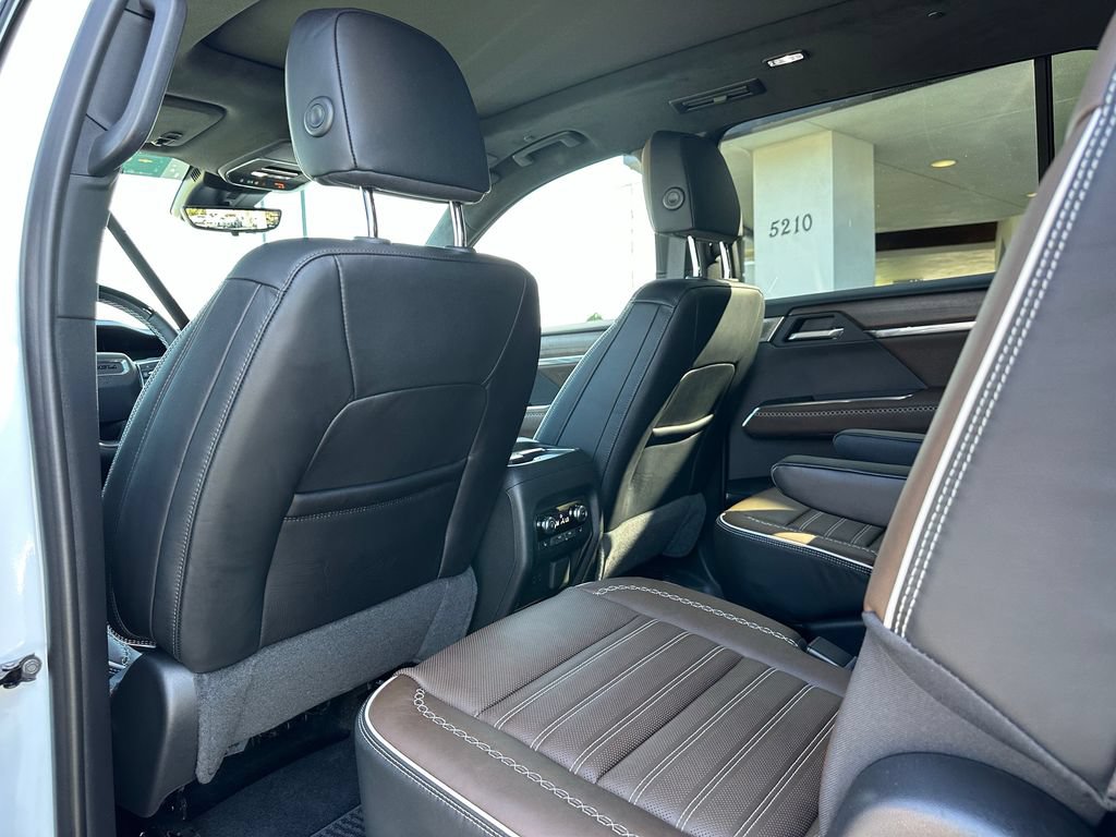 Used 2026 GMC Acadia Denali Ultimate AWD/4WD image 19