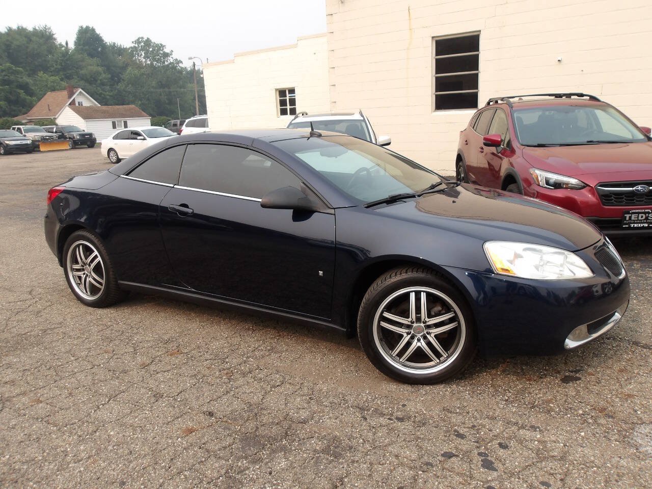 Used 2009 Pontiac G6 GT w/ Sport Package 1 FWD image 37