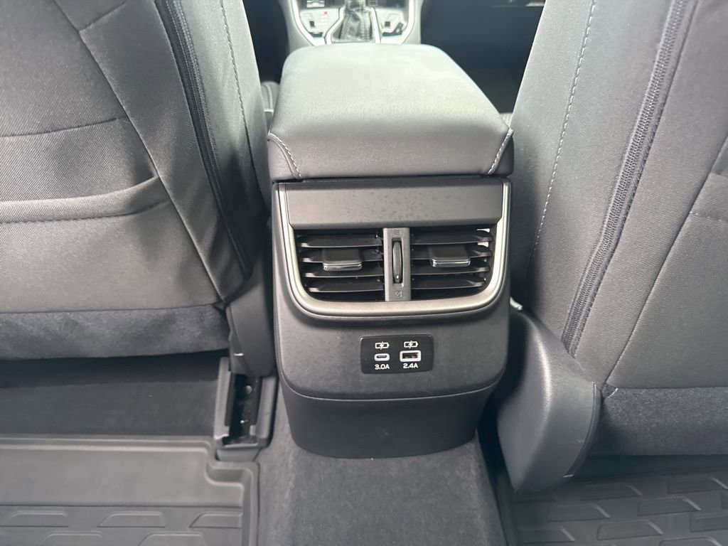 Used 2025 Subaru Outback Premium image 26