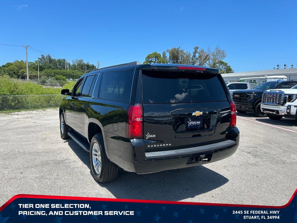 Used 2020 Chevrolet Suburban LT AWD/4WD image 7