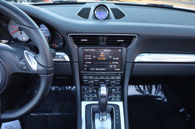 Used 2014 Porsche 911 Carrera S image 36