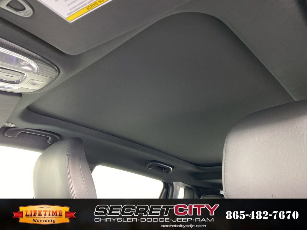 New 2026 Jeep Compass Trailhawk w/ Sun, Sound & Navigation Group image 26