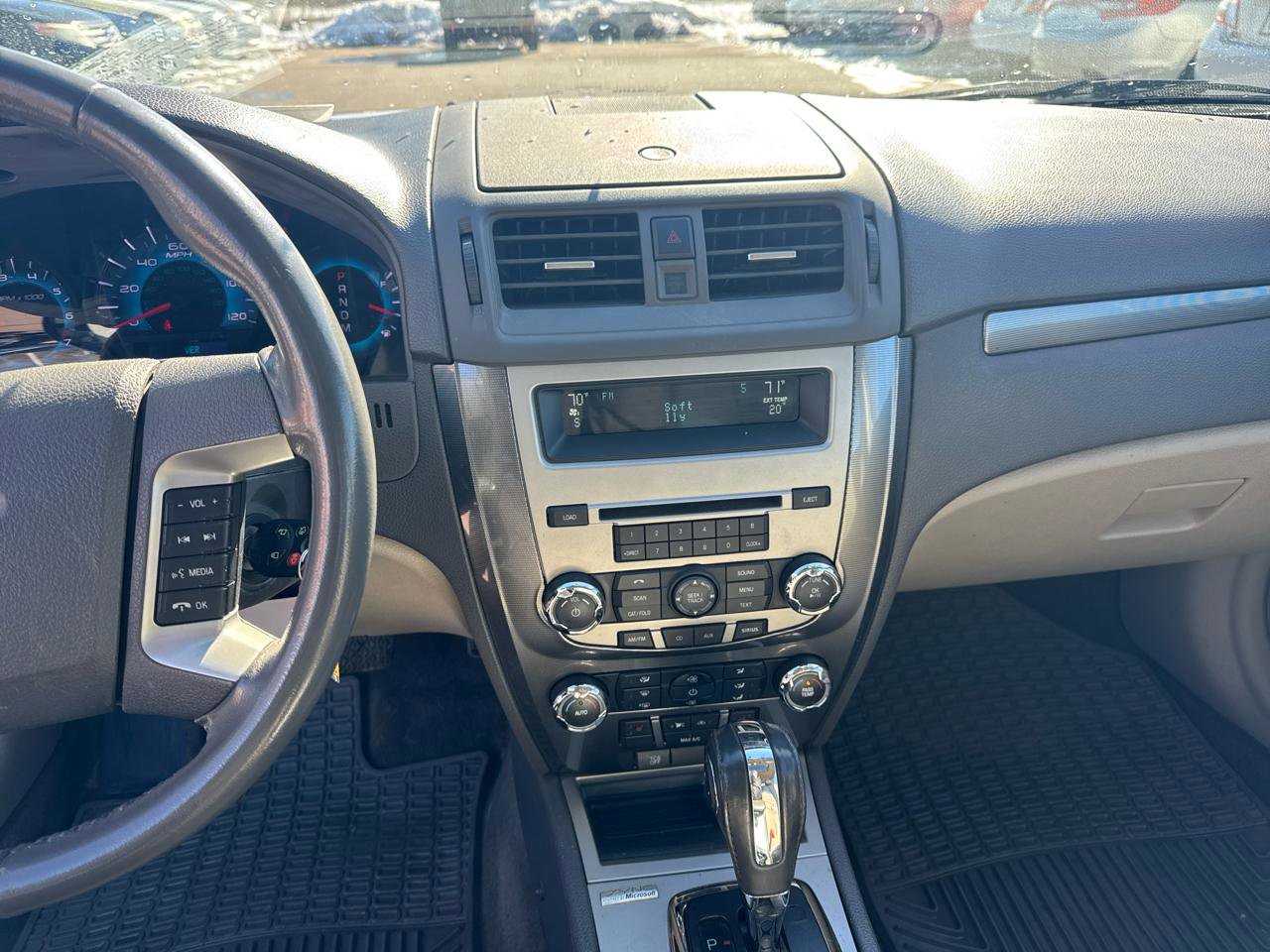 Used 2011 Ford Fusion SEL w/ 301A Rapid Spec Order Code image 10