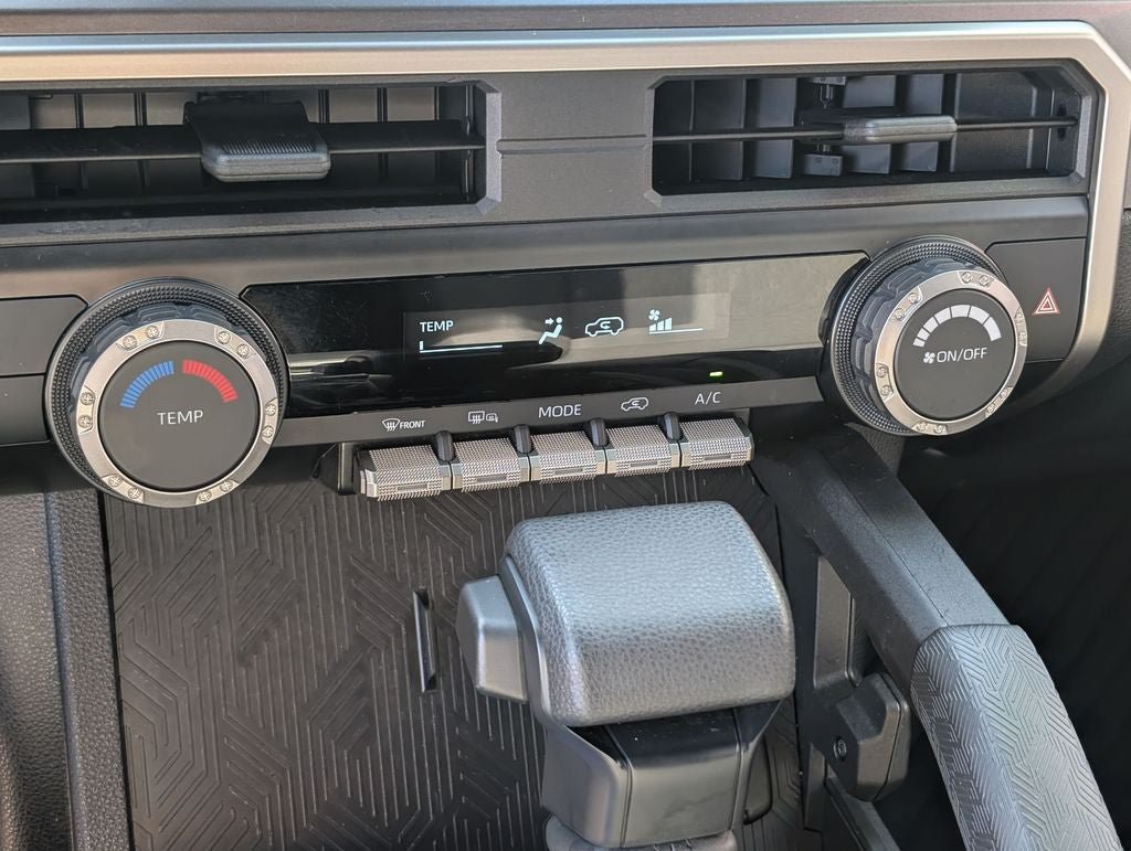 Used 2025 Toyota 4Runner SR5 AWD/4WD image 22