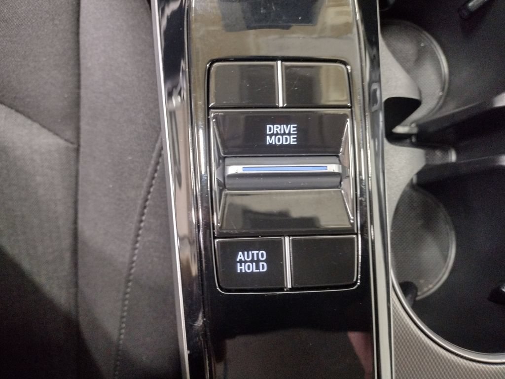 Certified 2023 Hyundai Sonata SEL FWD image 32