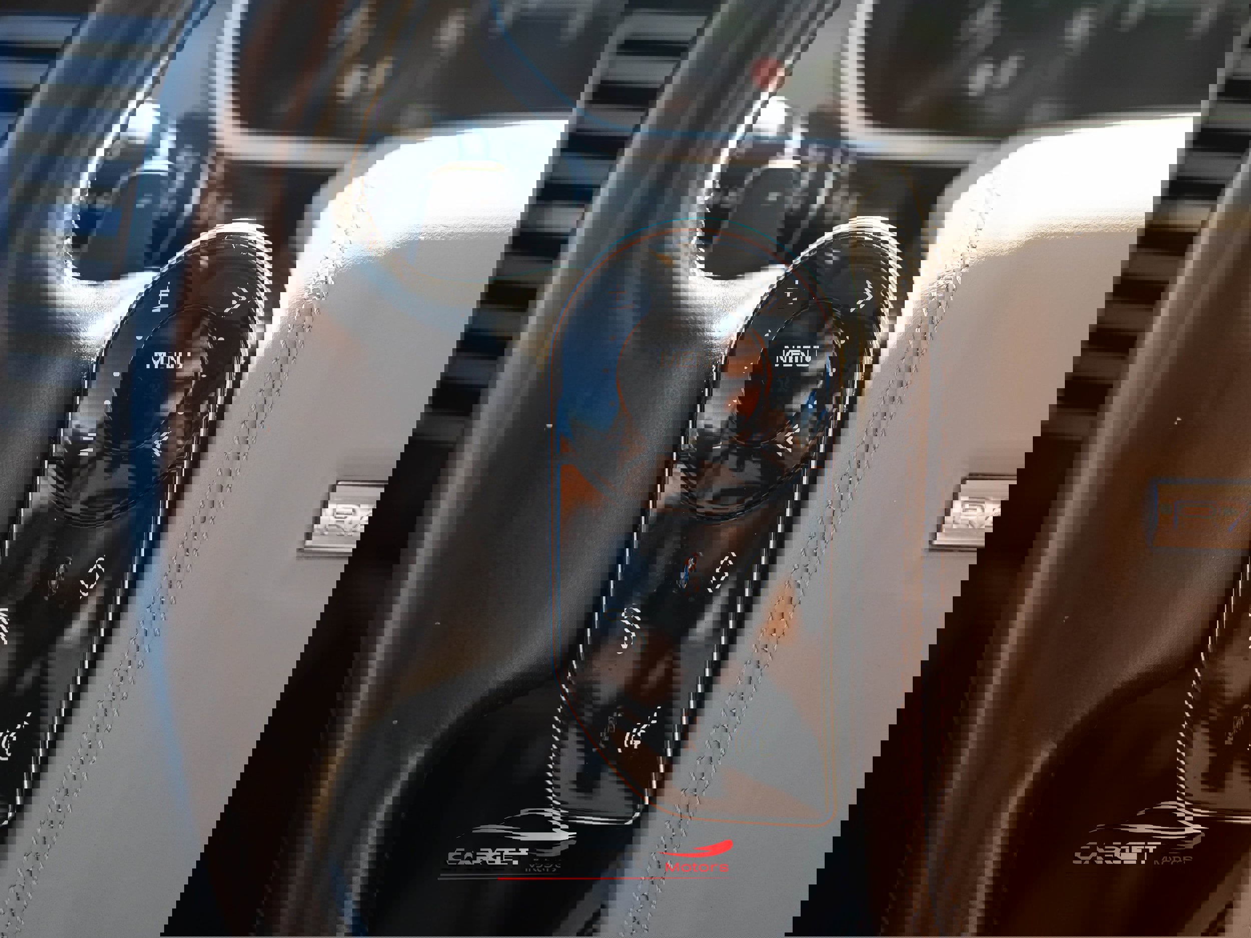 Used 2020 Land Rover Range Rover HSE image 25