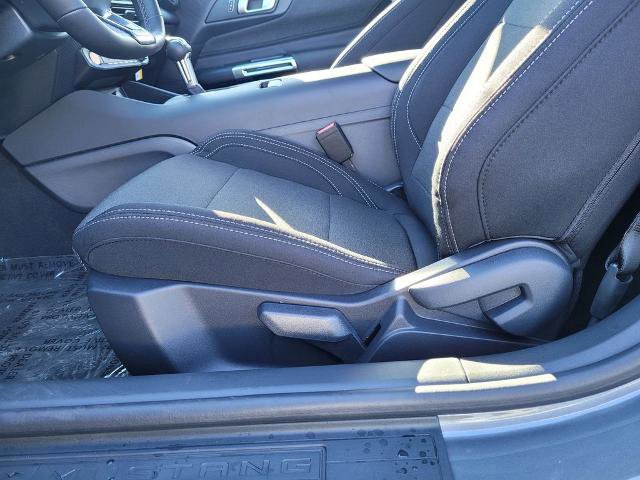 New 2026 Ford Mustang Coupe image 7