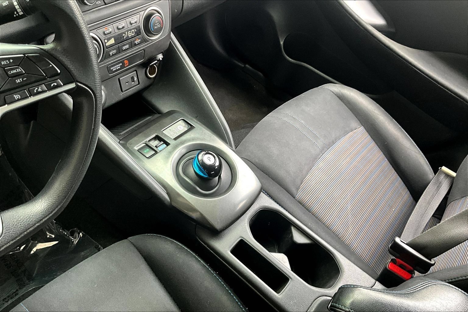Used 2018 Nissan Leaf S w/ S Charge Package FWD image 17
