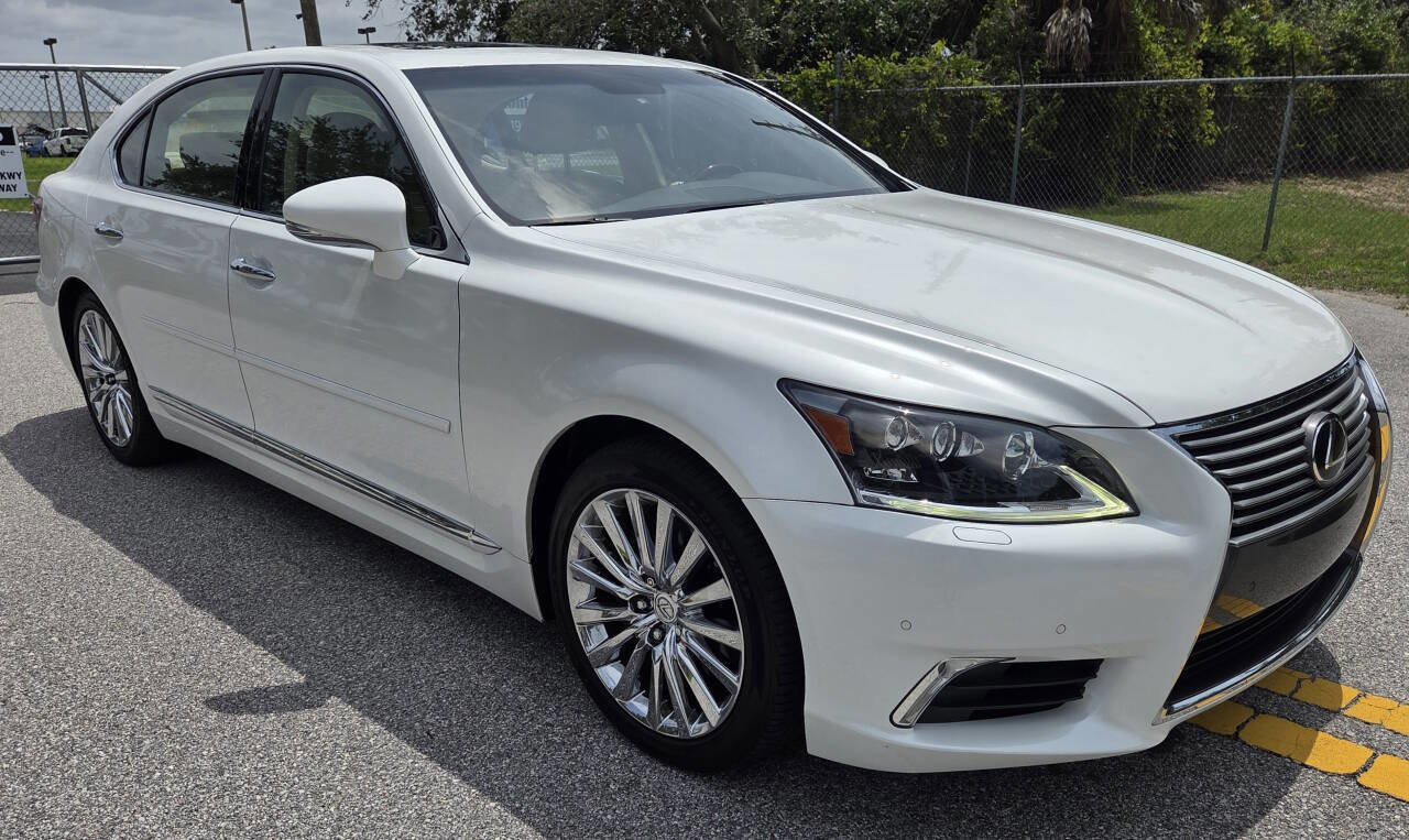 Used 2014 Lexus LS 460 L w/ Ultra Luxury Package RWD image 11