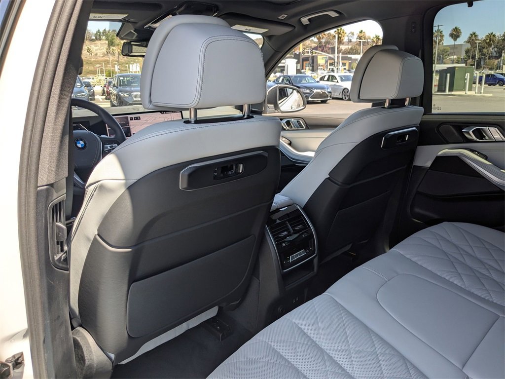 New 2026 BMW X5 sDrive40i image 34