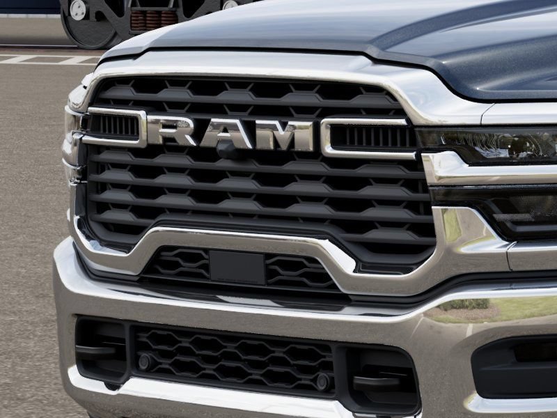 New 2025 RAM 3500 Big Horn AWD/4WD image 12