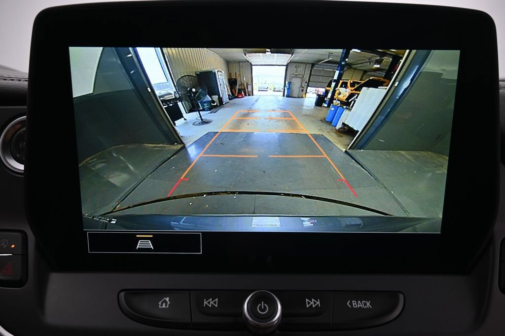 Used 2025 Chevrolet Blazer LT FWD image 13