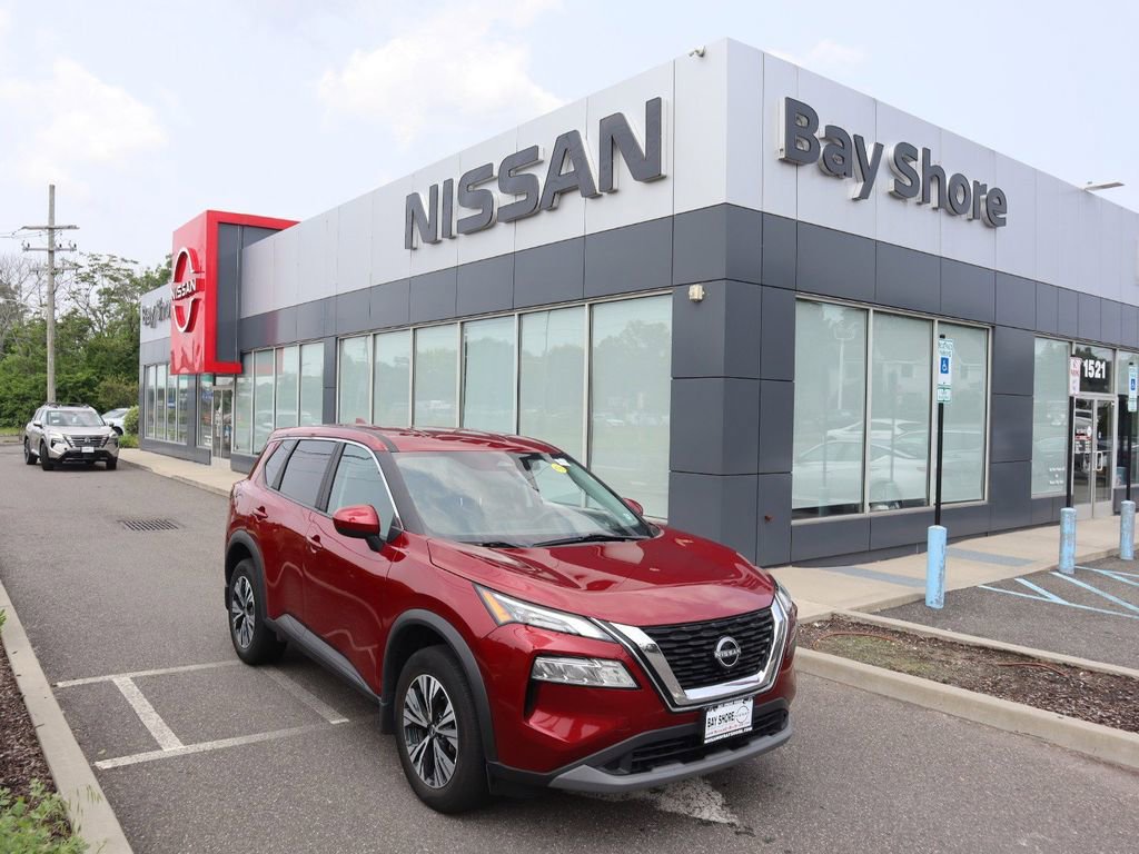 Certified 2023 Nissan Rogue SV image 2