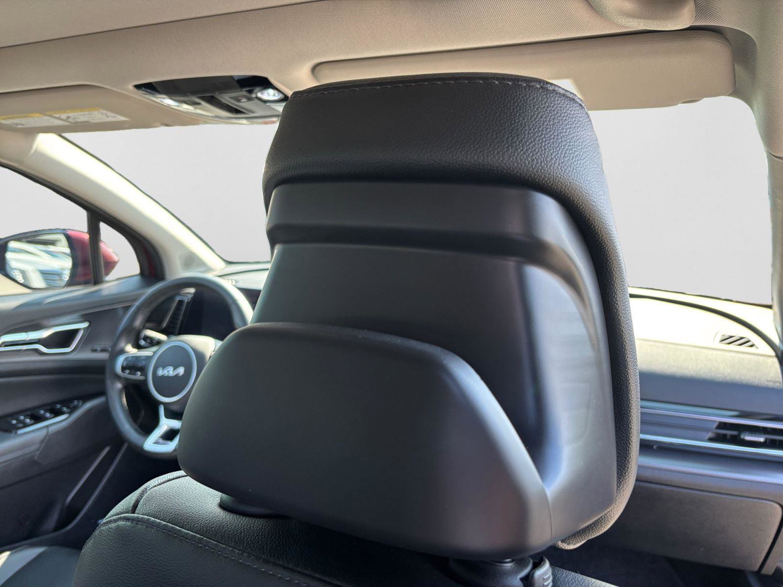 Used 2025 Kia Sportage SX FWD image 53