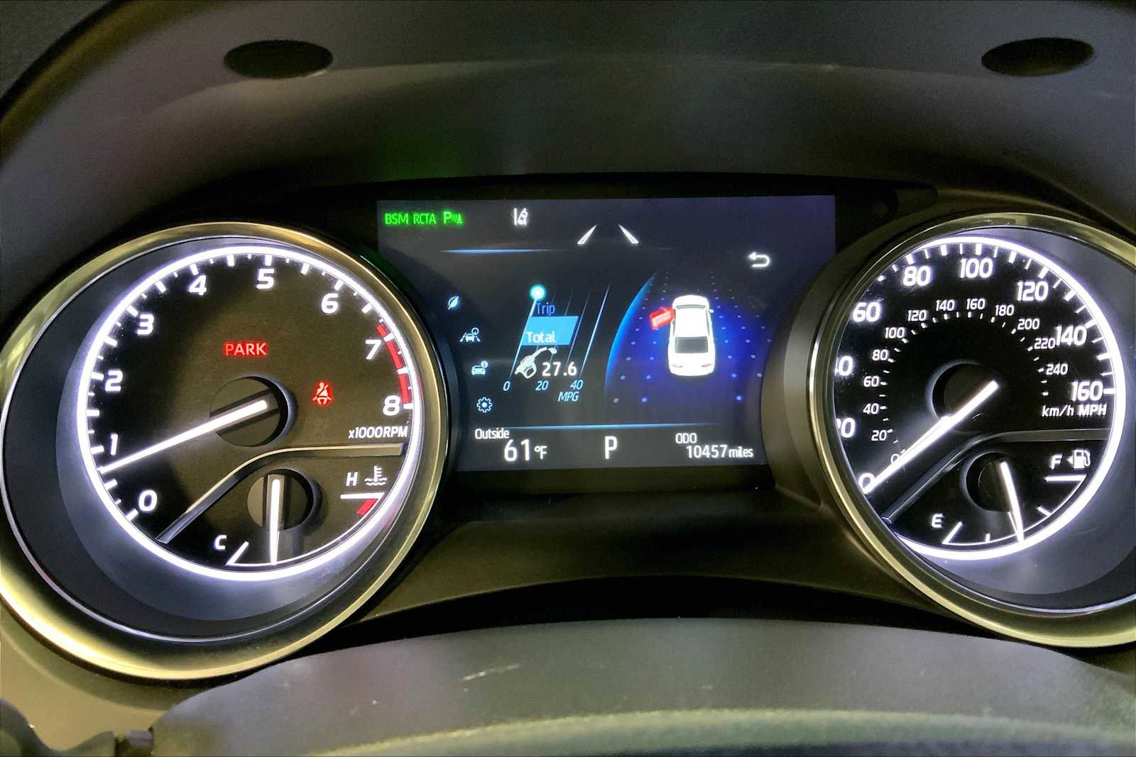 Used 2018 Toyota Camry XLE image 24