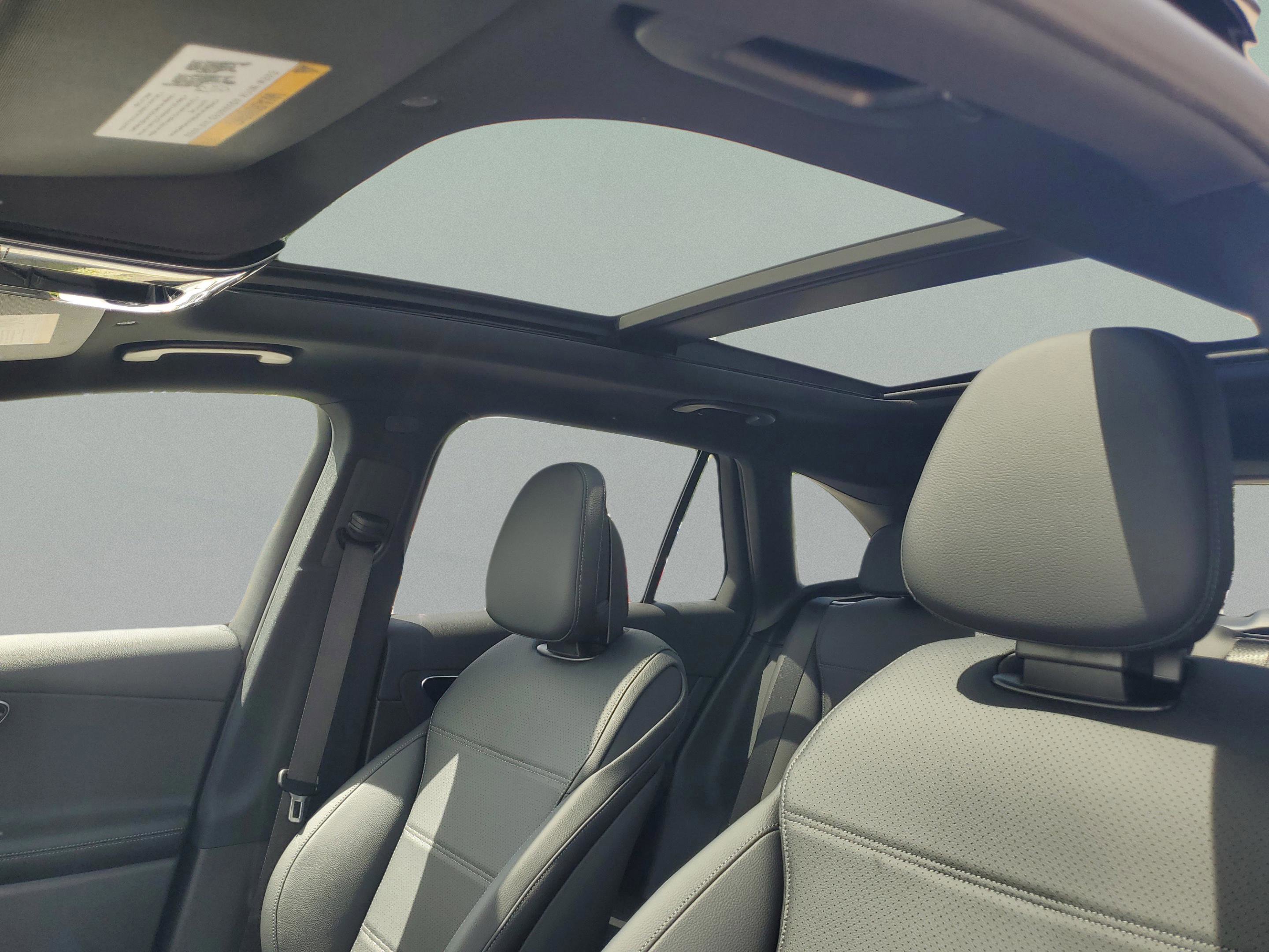 Certified 2026 Mercedes-Benz GLC 300 4MATIC image 25