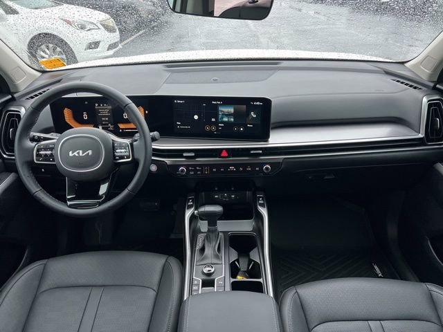 Used 2025 Kia Sorento S image 20