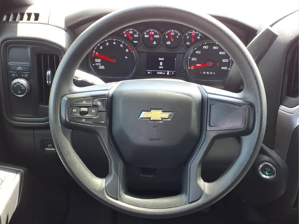 Used 2024 Chevrolet Silverado 1500 Custom w/ Turbomax Blackout Package RWD image 21