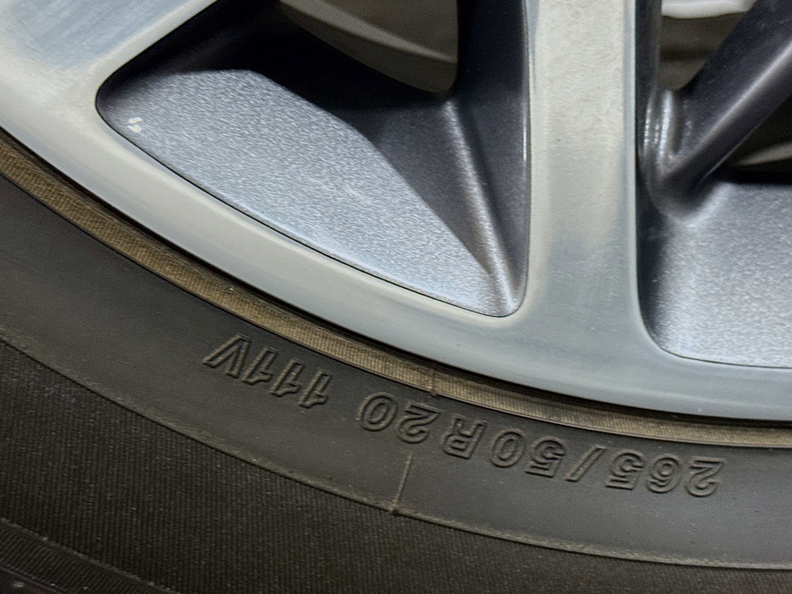 Used 2020 Jeep Grand Cherokee Limited image 25