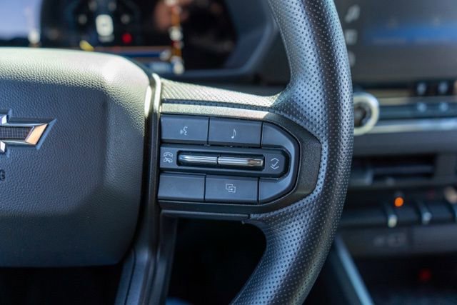 Used 2023 Chevrolet Colorado Trail Boss w/ Advanced Trailering Package image 19