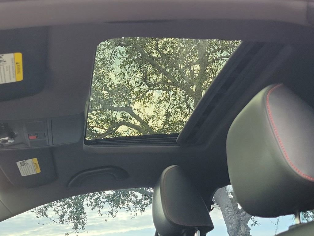 Used 2018 Volkswagen Jetta GLI image 27