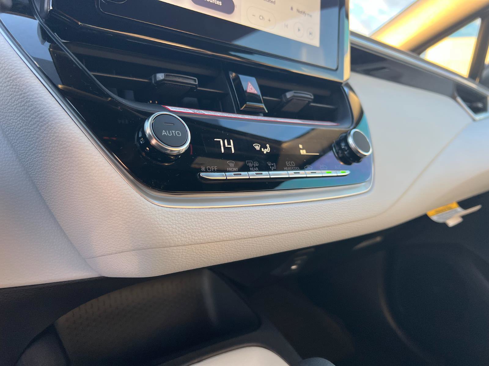 New 2026 Toyota Corolla SE image 22