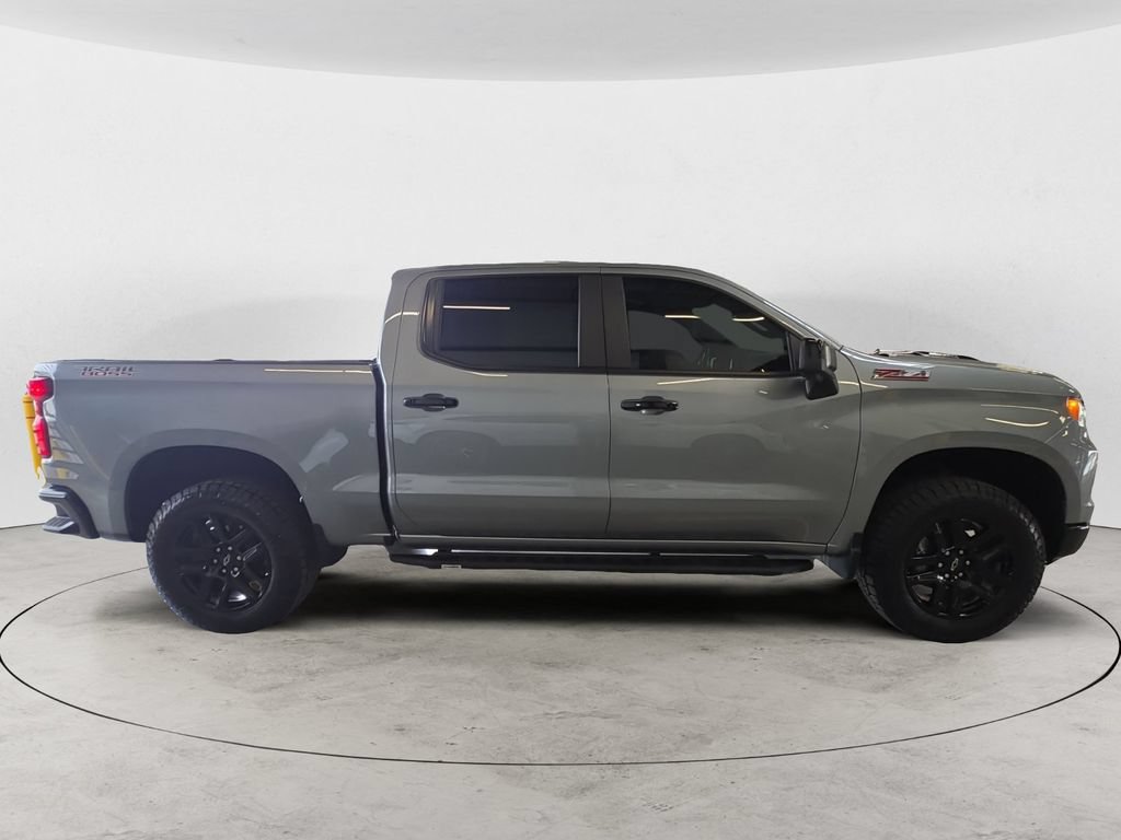 Used 2024 Chevrolet Silverado 1500 LT Trail Boss w/ LT Trail Boss Premium Package AWD/4WD image 4