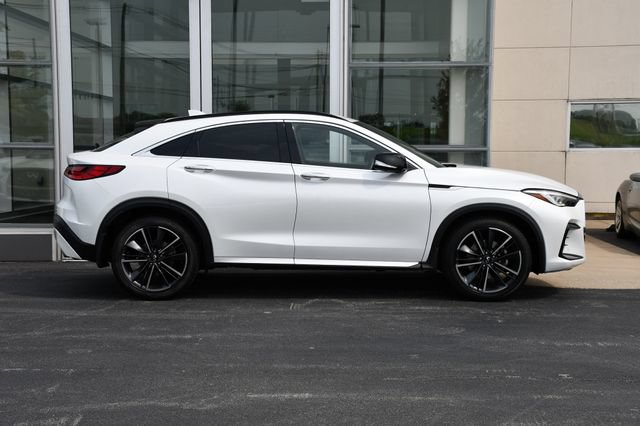 Used 2023 INFINITI QX55 Sensory w/ Lighting Package AWD/4WD image 7