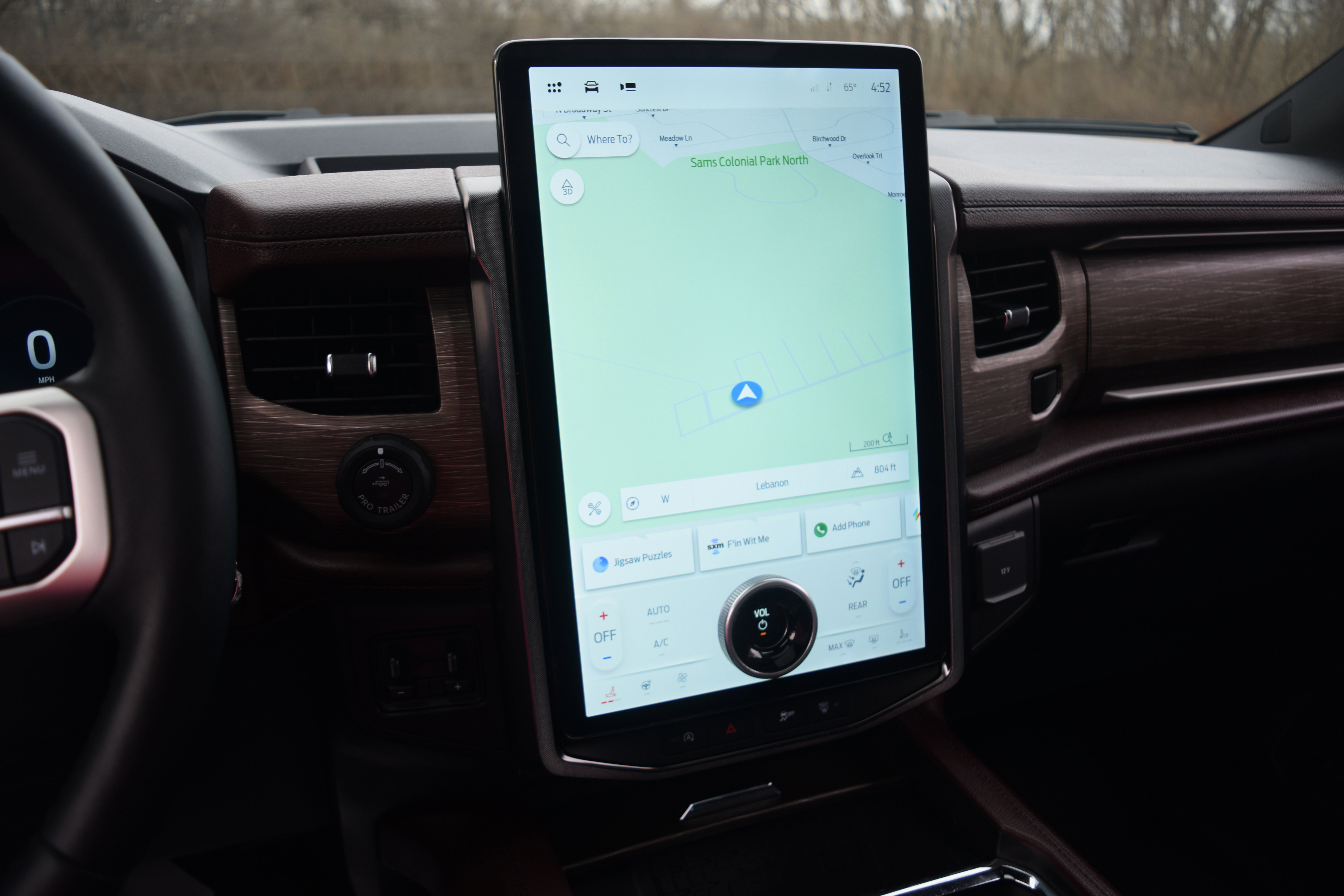 Used 2023 Ford Expedition Limited image 9