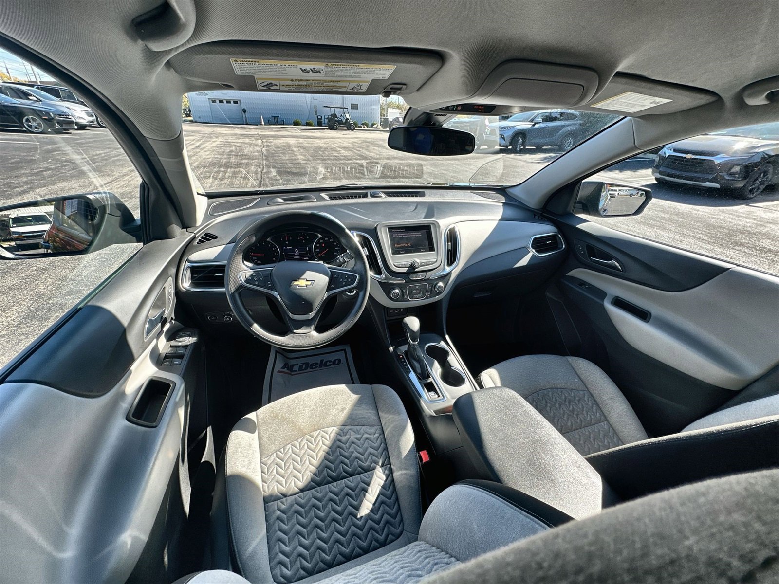 Used 2022 Chevrolet Equinox LS w/ LS Convenience Package image 10