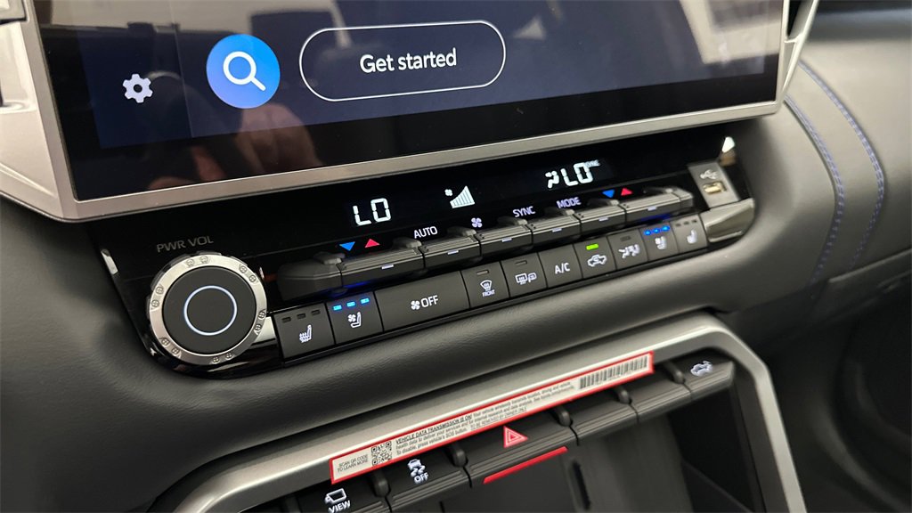 New 2025 Toyota Tundra Platinum image 21