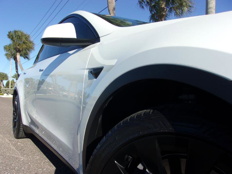 Used 2021 Tesla Model Y Long Range image 4