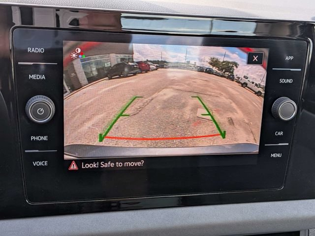 Used 2025 Volkswagen Jetta SE FWD image 21