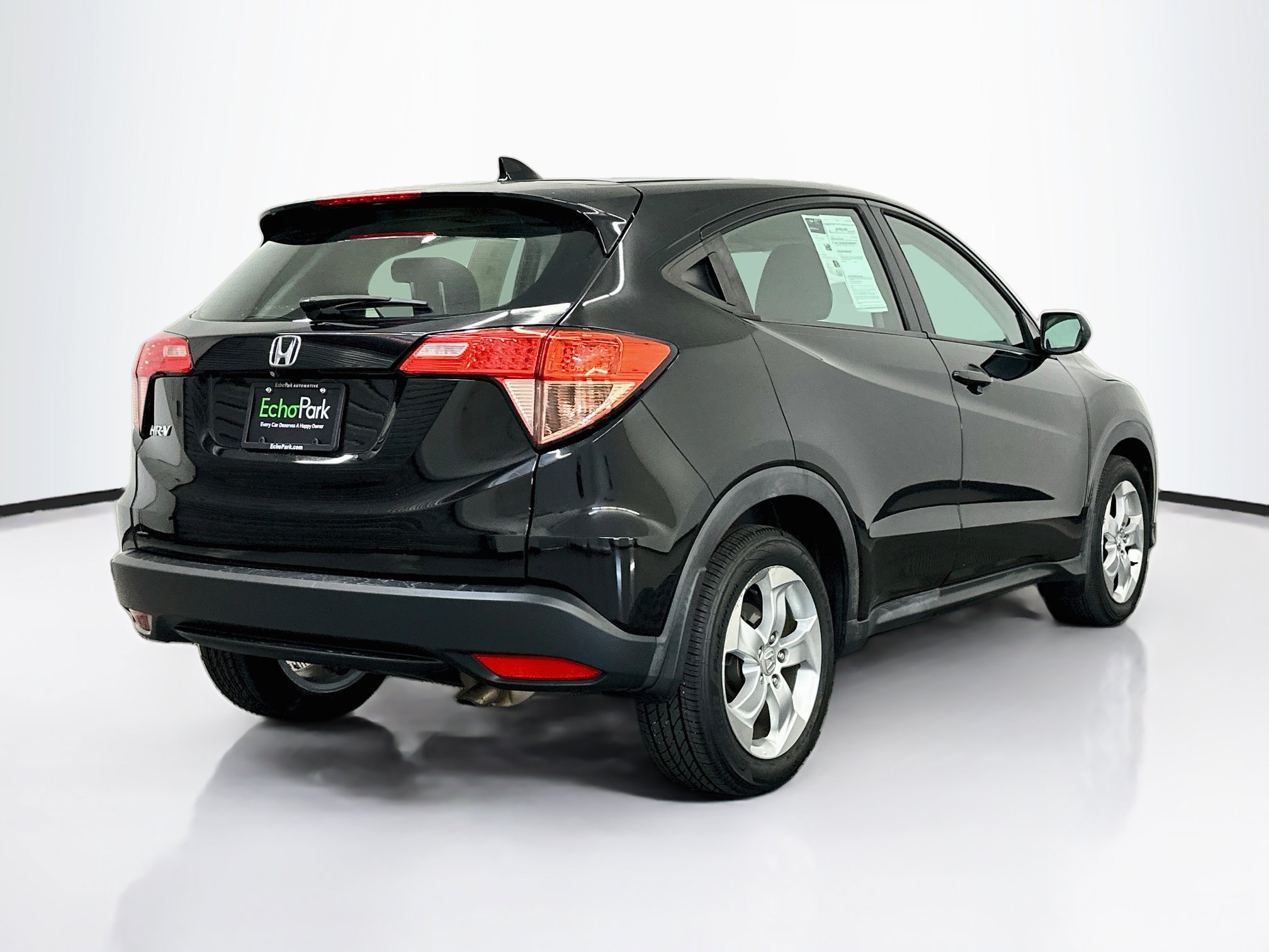 Used 2016 Honda HR-V LX image 9