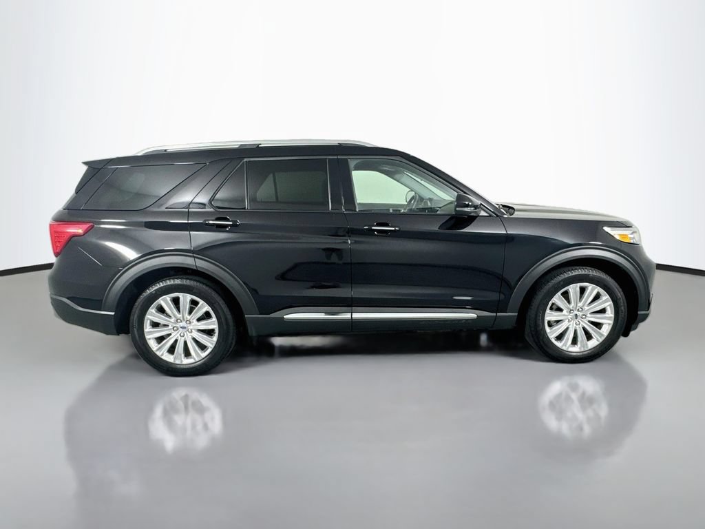 Used 2024 Ford Explorer Limited w/ Limited Technology Package RWD image 4