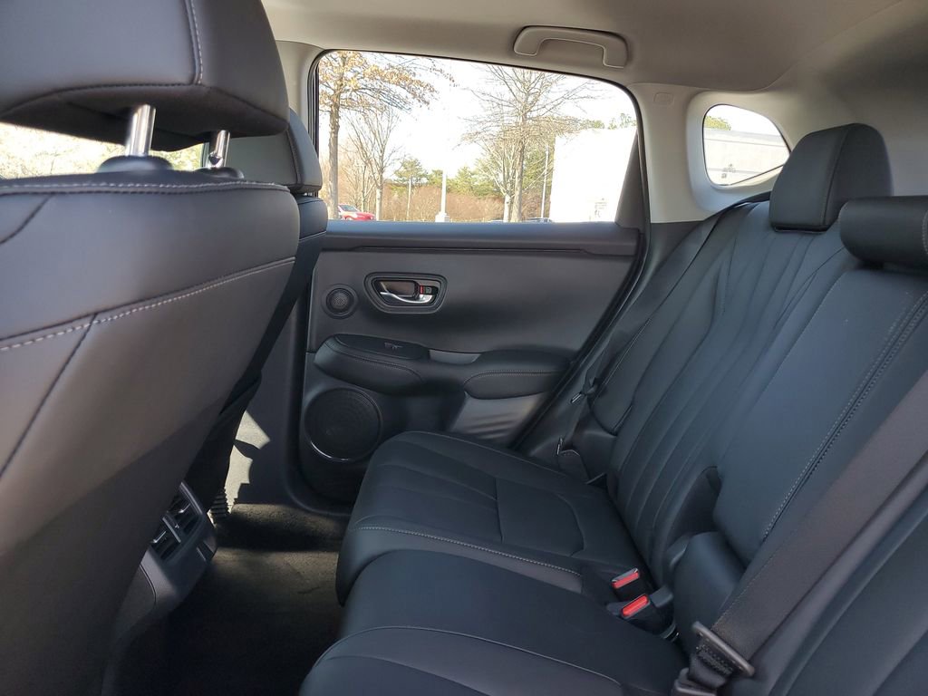 Certified 2025 Acura ADX FWD image 13