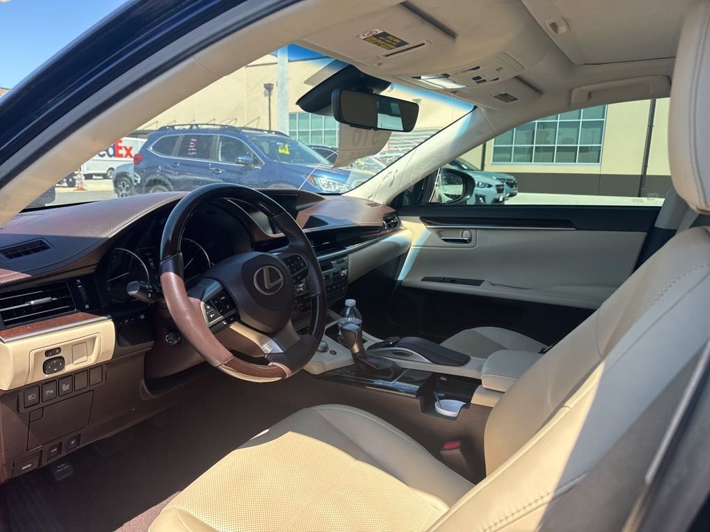 Used 2018 Lexus ES 350 w/ Navigation System Package FWD image 6