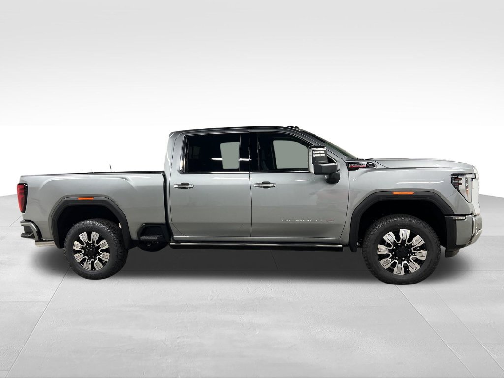 New 2026 GMC Sierra 2500 Denali w/ Denali Reserve Package AWD/4WD image 2