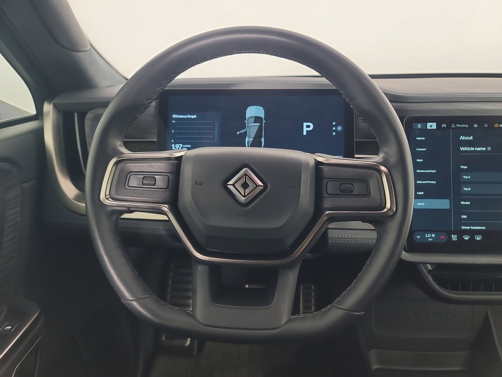 Used 2024 Rivian R1S Adventure AWD/4WD image 28