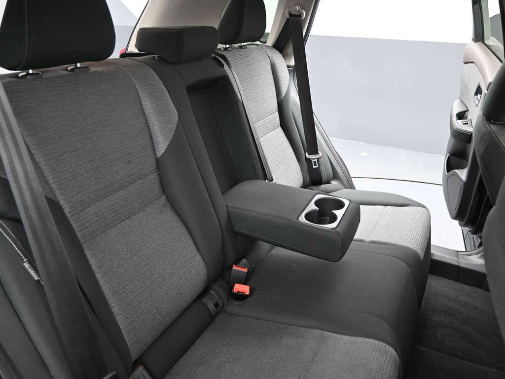 Used 2023 Nissan Rogue SV image 26