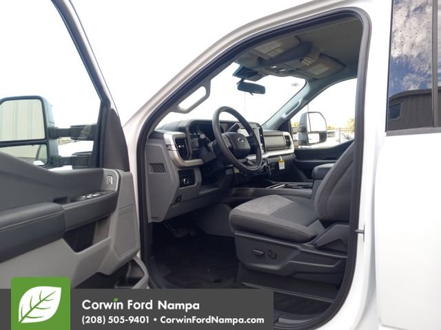 New 2026 Ford F350 XLT w/ 360-Degree Camera Package image 9