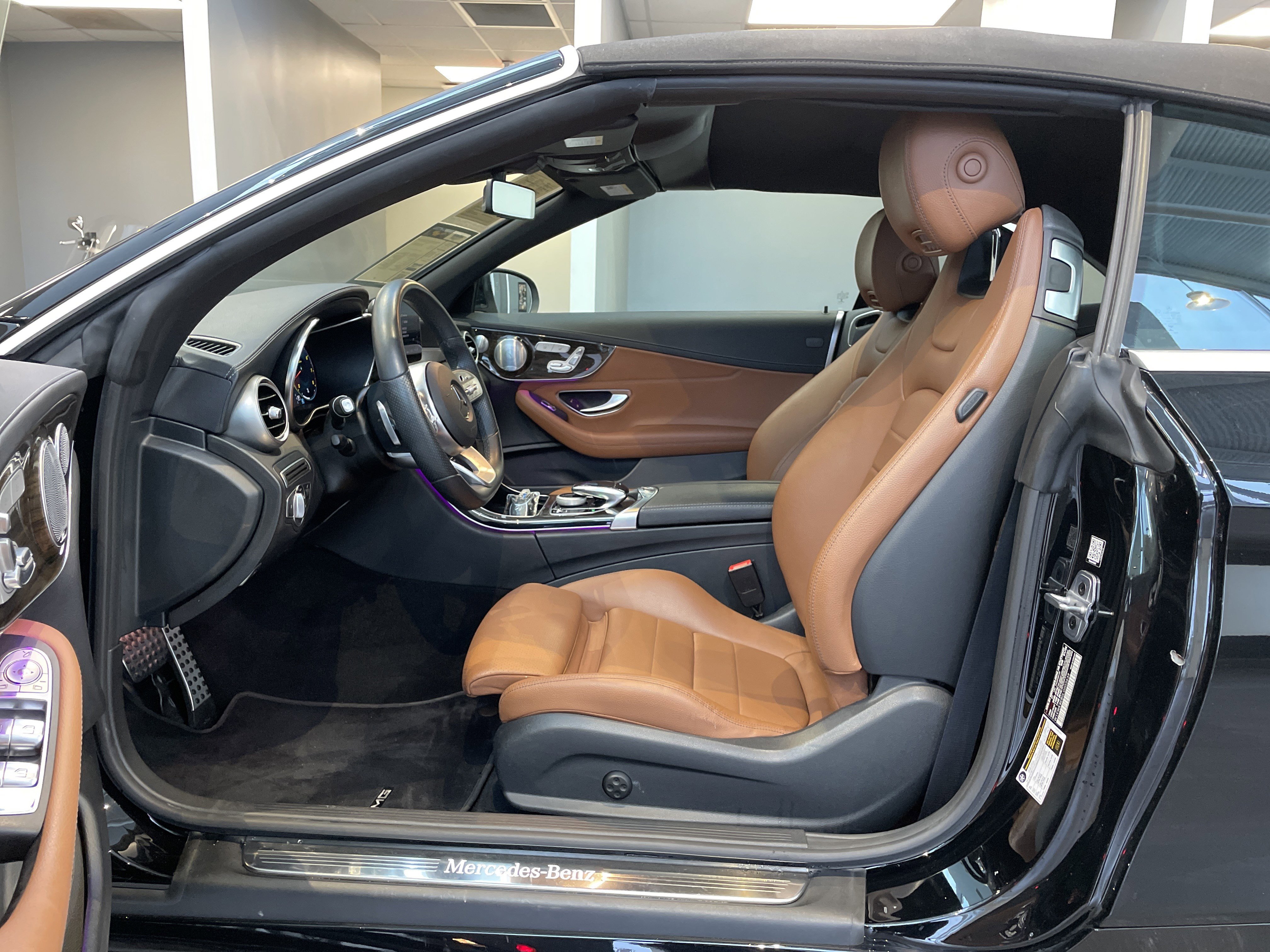 Used 2020 Mercedes-Benz C 300 4MATIC Cabriolet image 18