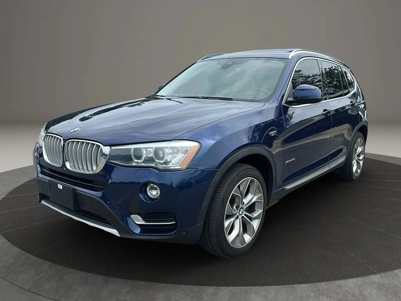 Used 2015 BMW X3 xDrive28i AWD/4WD image 1